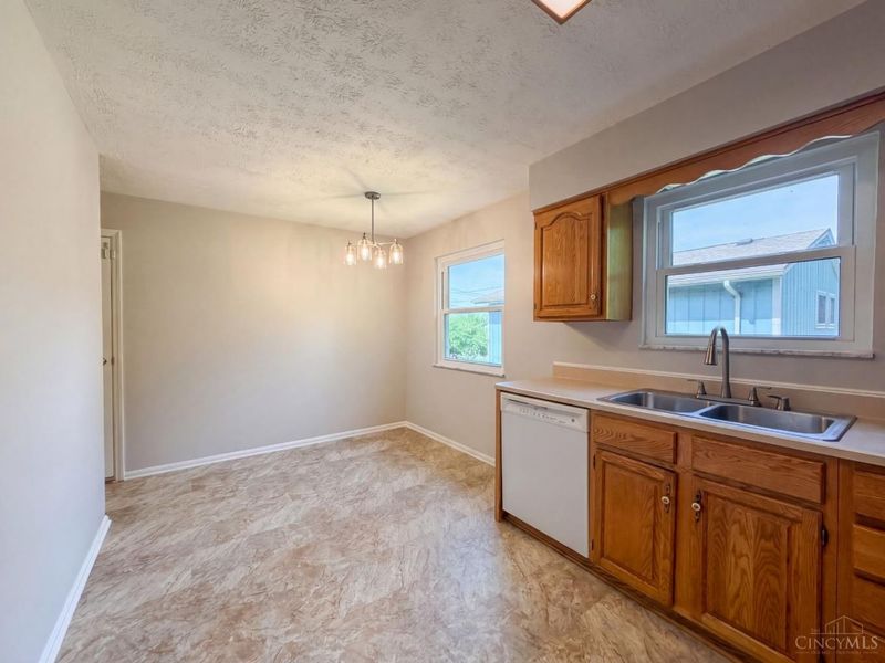 2086 Resor Road, Fairfield, OH 45014 Photo 7