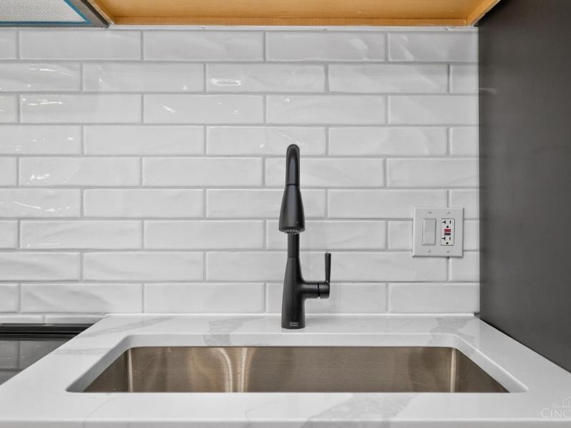 10055 Ronnie Road, Woodlawn, OH 45215 Photo 21