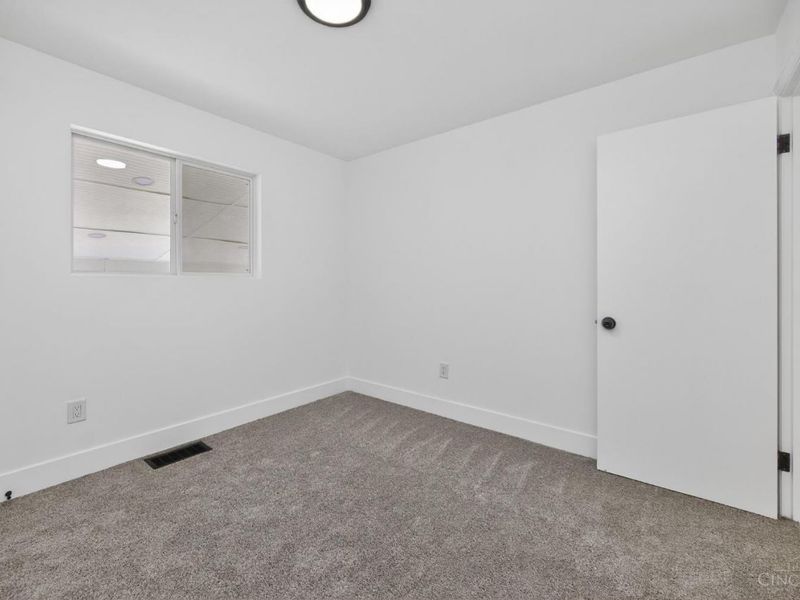 10055 Ronnie Road, Woodlawn, OH 45215 Photo 36