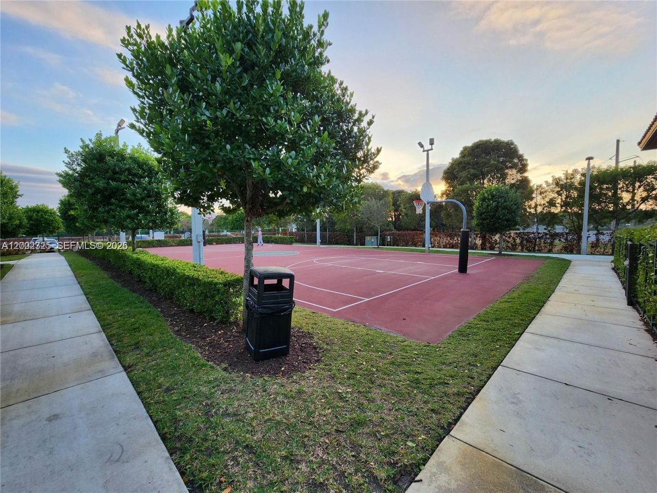 10045 NW 86th Ter, Doral, FL 33178 Photo
