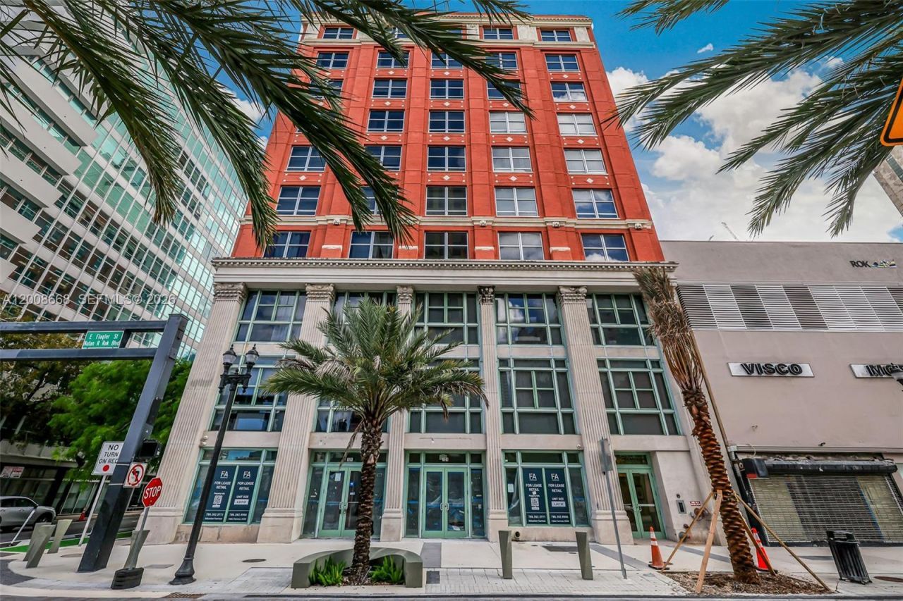 111 E Flagler St , Unit 708, Miami, FL 33131 Photo
