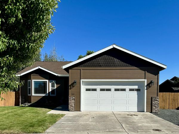5168 Regency Drive, Klamath Falls, OR 97603