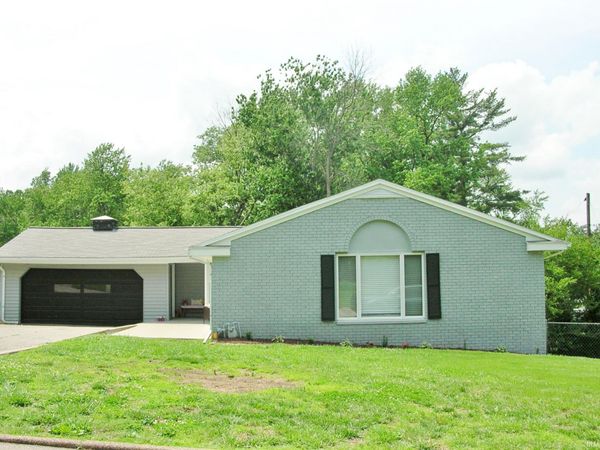 2228 Heritage Avenue, Evansville, IN 47711