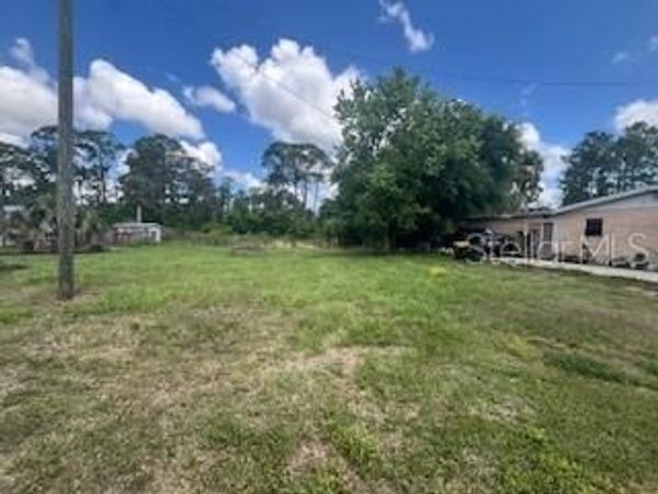 9320 CANAL ROAD , HAINES CITY, FL 33844