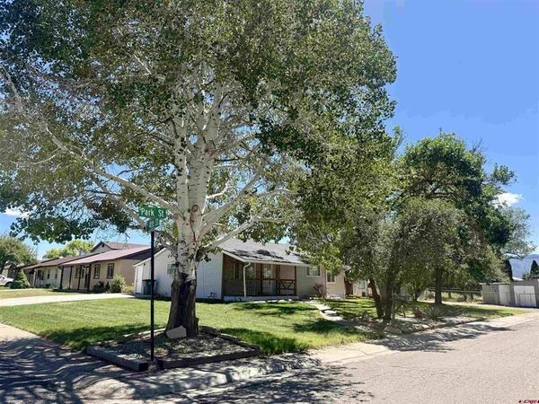 402 S Park Street, Cortez, CO 81321