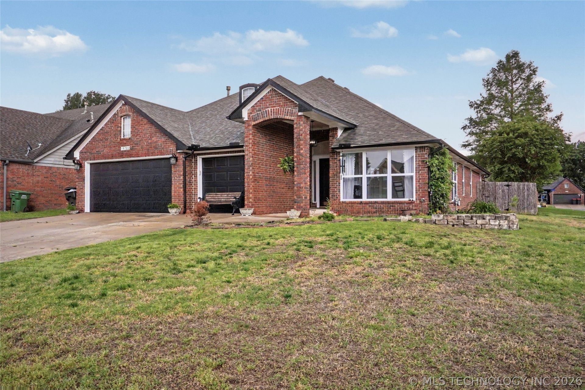 19702 E 44th Street S, Broken Arrow, OK 74014 Main Photo