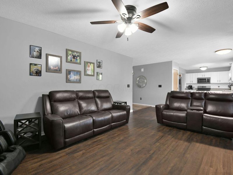8147 Willow Brook Crossing Drive, Blacklick, OH 43004 Photo 17