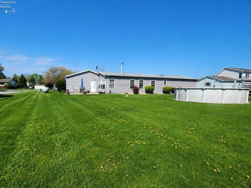 1735 S Heritage Street, Port Clinton, OH 43452 Photo 19