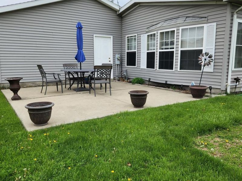 1735 S Heritage Street, Port Clinton, OH 43452 Photo 2