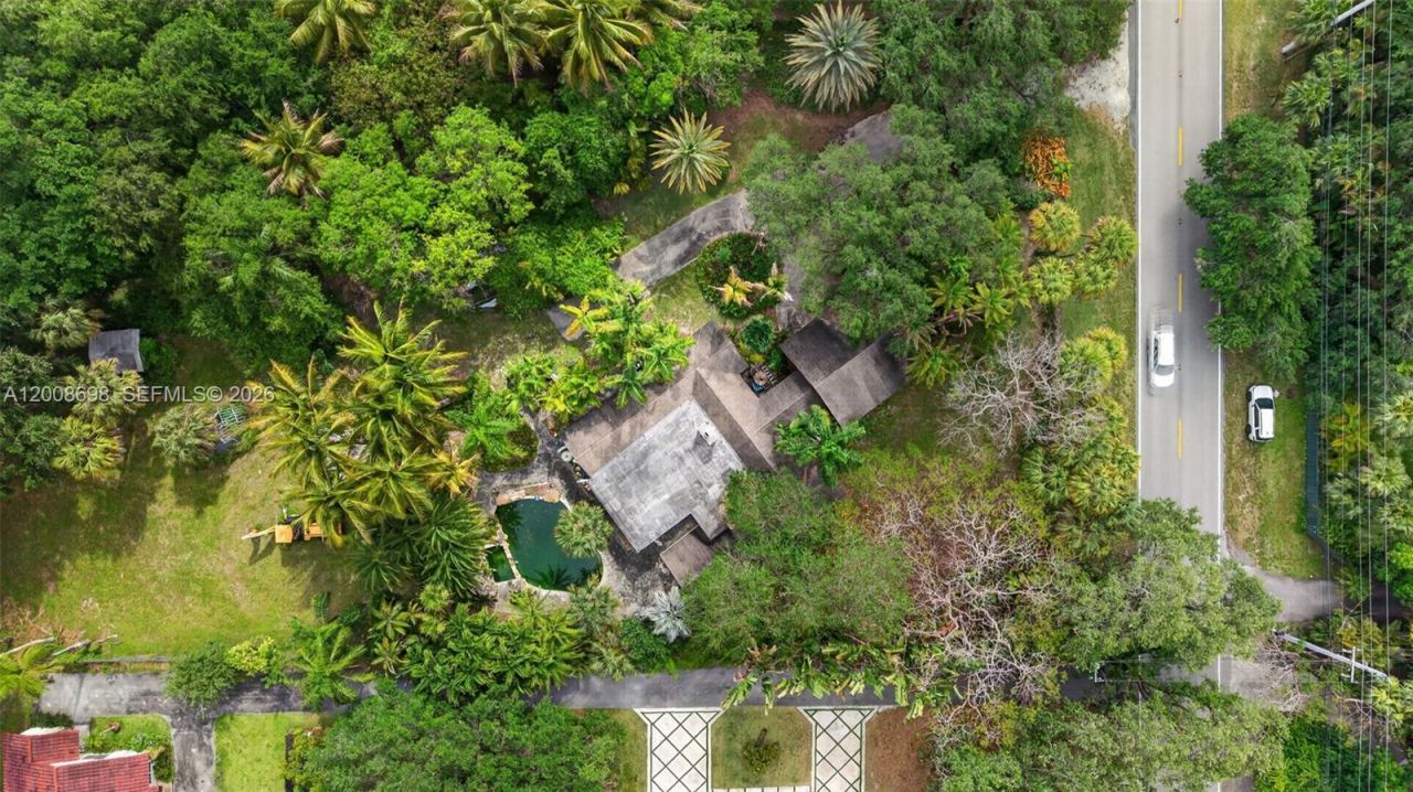 8339 SW 112th St , Miami, FL 33156 Photo