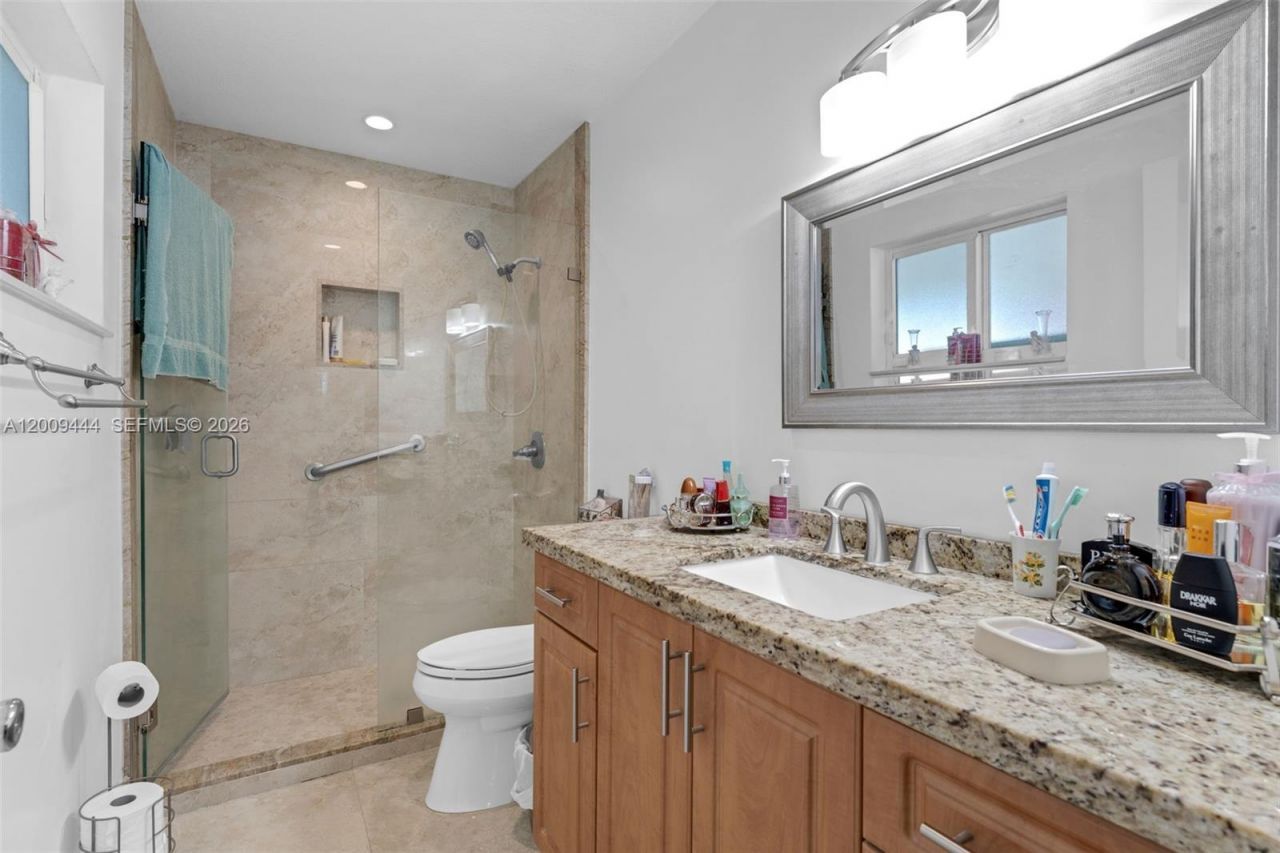 14240 SW 171st St , Miami, FL 33177 Photo