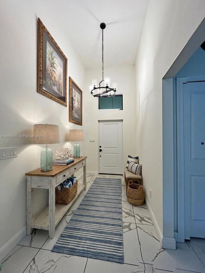 2363 NE 20 Th Ave, Naples, FL 34120 Photo