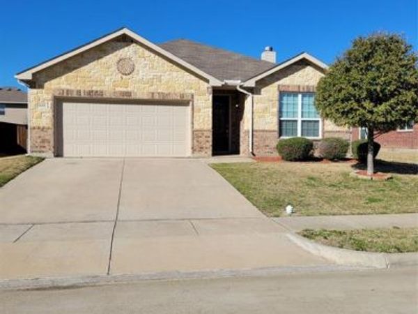 1633 Kawati Way, Krum, TX 76249
