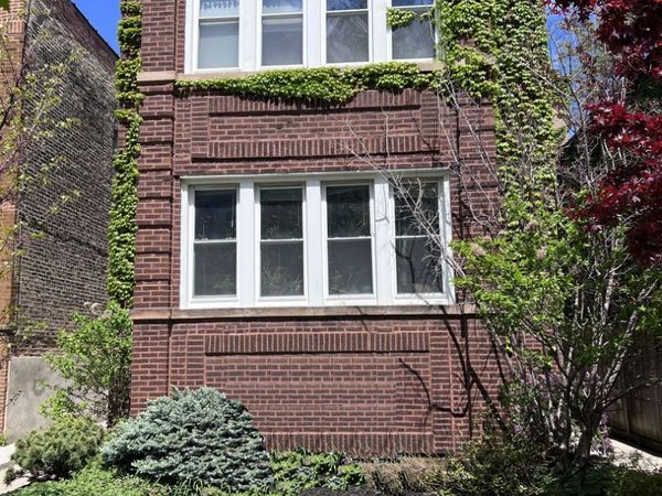 2604 W Argyle Street , Chicago, IL 60625