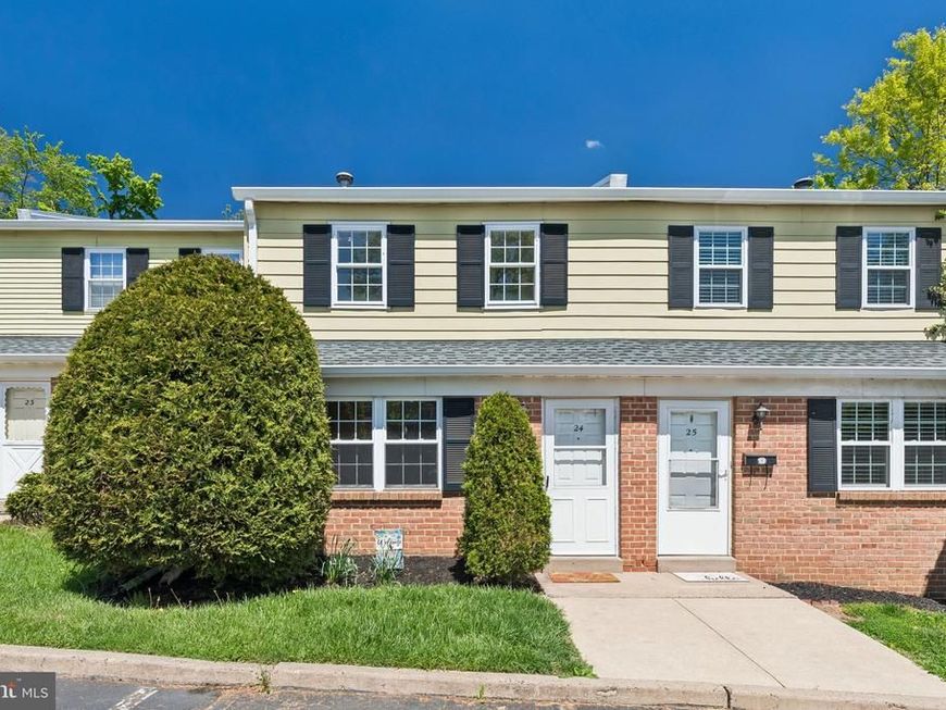 1006 N York Road, Unit 24, Willow Grove, PA 19090 Main Photo