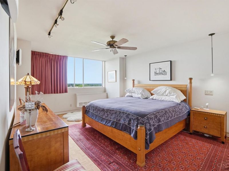 2324 Madison Road, Unit 1502, Cincinnati, OH 45208 Photo 18