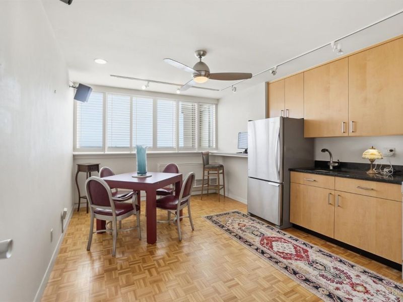 2324 Madison Road, Unit 1502, Cincinnati, OH 45208 Photo 31