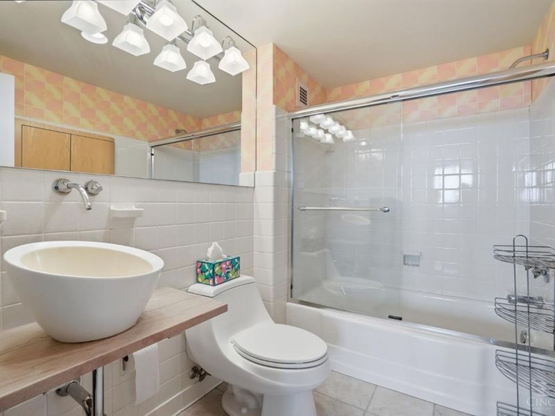2324 Madison Road, Unit 1502, Cincinnati, OH 45208 Photo 36