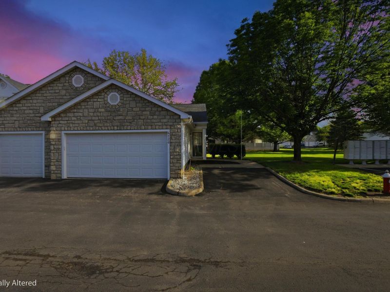 6726 Hamler Drive, Unit 33E, Canal Winchester, OH 43110 Photo 1