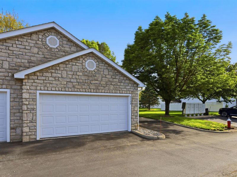 6726 Hamler Drive, Unit 33E, Canal Winchester, OH 43110 Photo 5