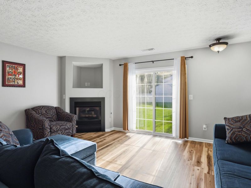 6726 Hamler Drive, Unit 33E, Canal Winchester, OH 43110 Photo 8