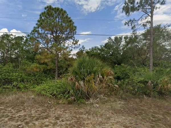 2412 Carlton AVE N, LEHIGH ACRES, FL 33971