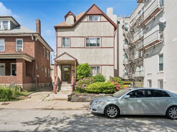 5715 E Liberty Blvd, Pittsburgh, PA 15206