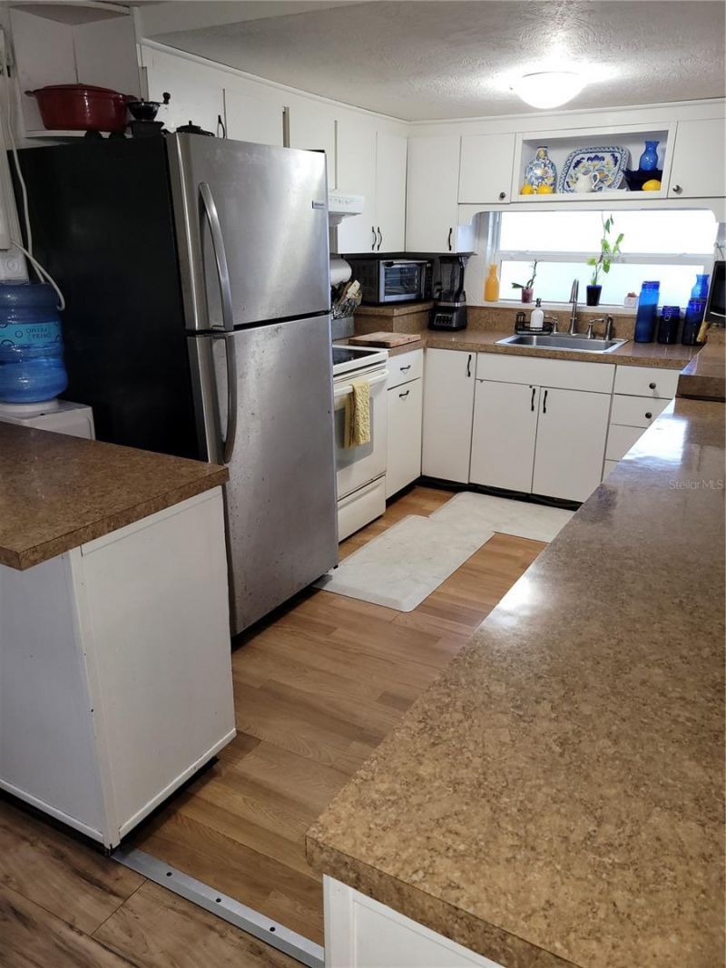 403 52nd Avenue Plaza W, Bradenton, FL 34207 Photo