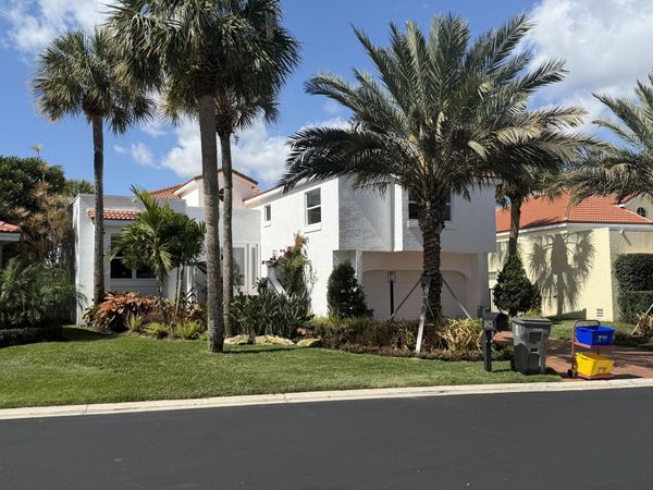 16625 Narrows Drive, Jupiter, FL 33477