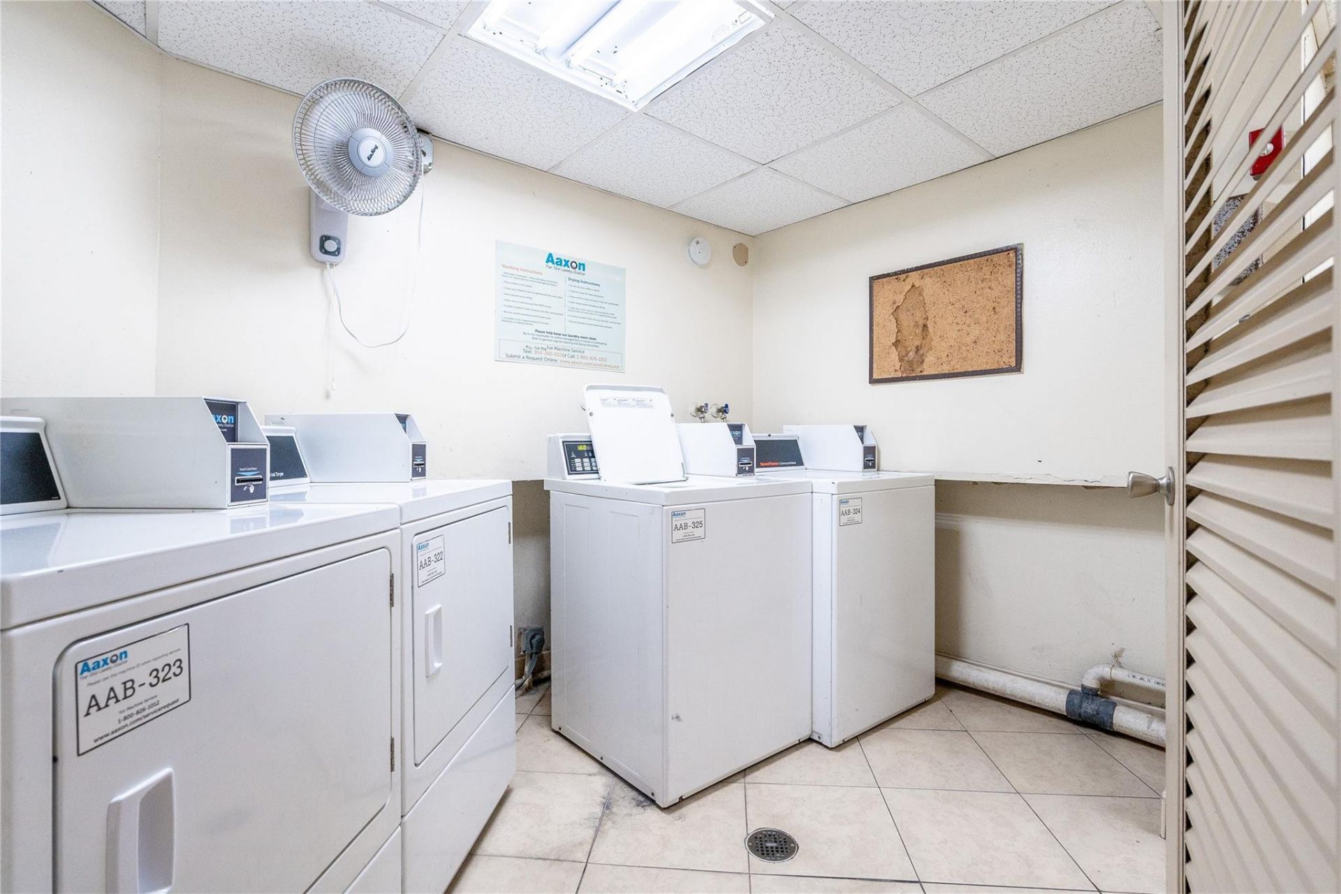 6201 N Falls Cir Drive, Unit 403, Lauderhill, FL 33319 Photo