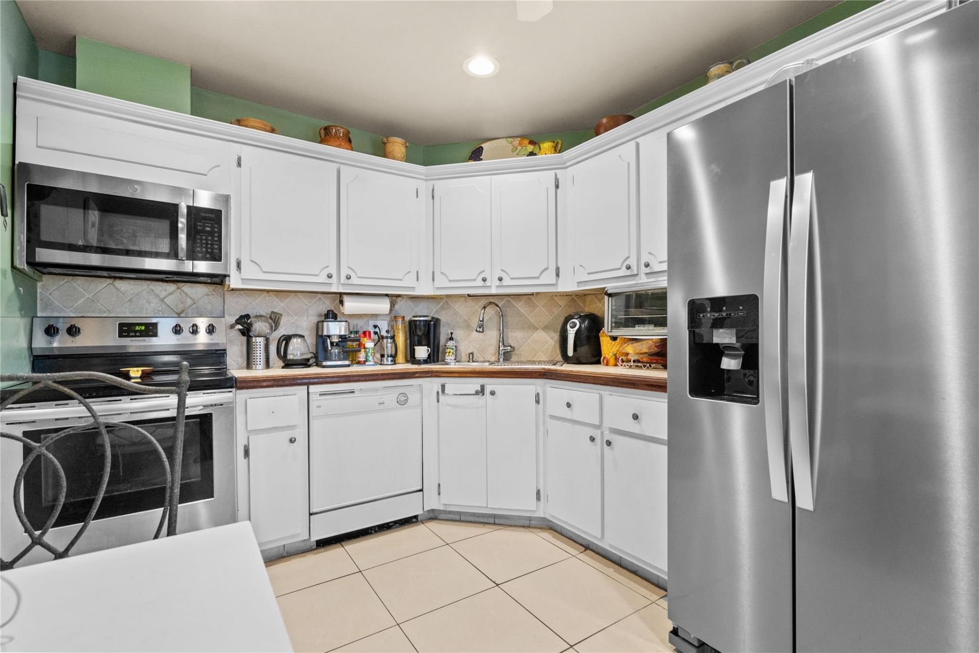 6201 N Falls Cir Drive, Unit 403, Lauderhill, FL 33319 Photo