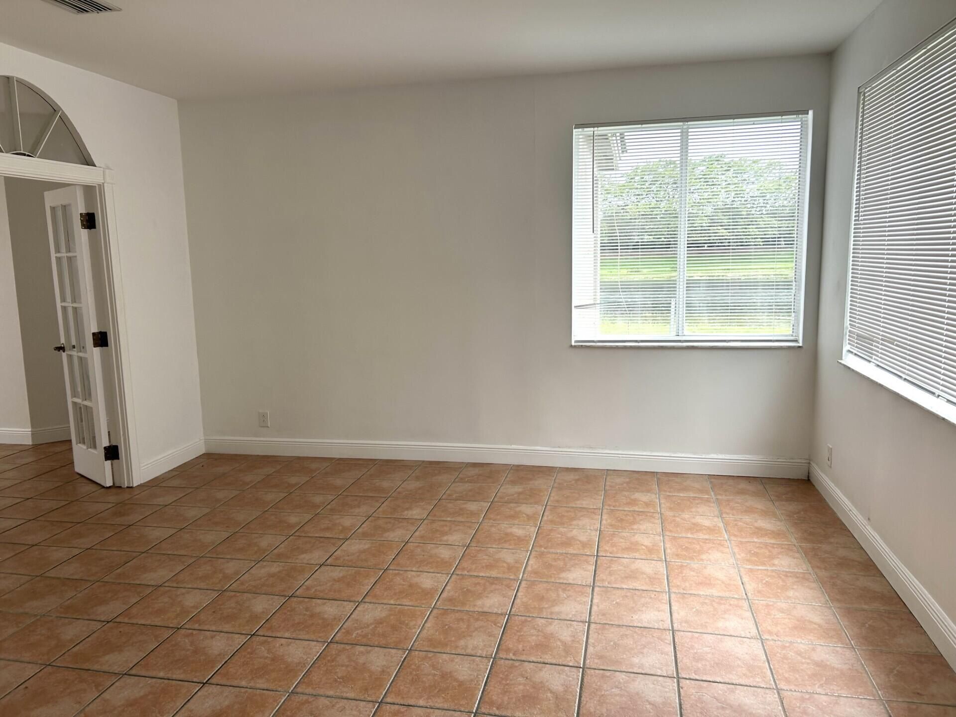 4361 Dogwood Circle, Weston, FL 33331 Photo