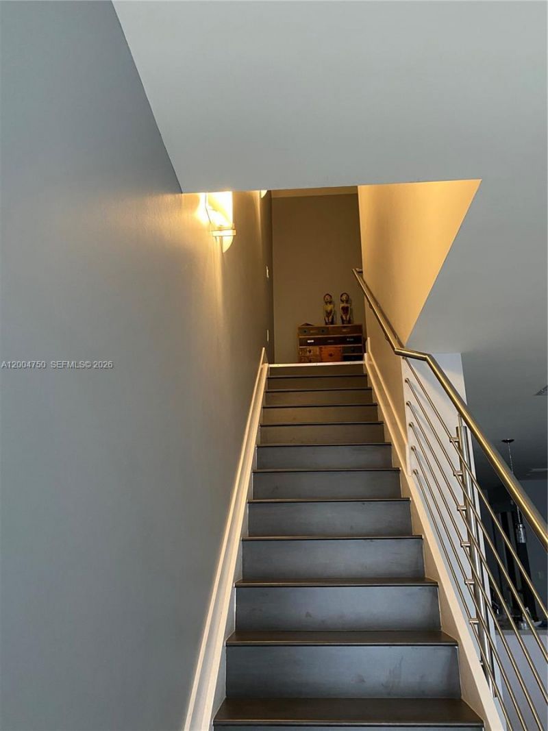 10424 NW 63rd Ter , Doral, FL 33178 Photo