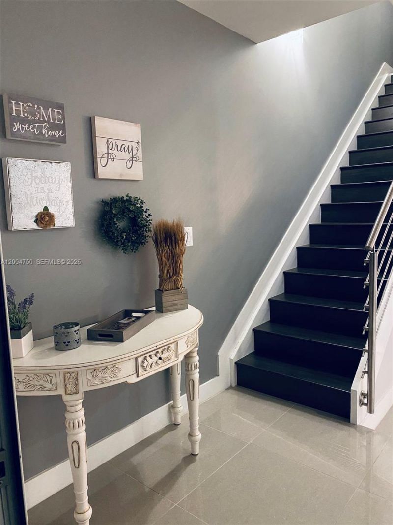 10424 NW 63rd Ter , Doral, FL 33178 Photo