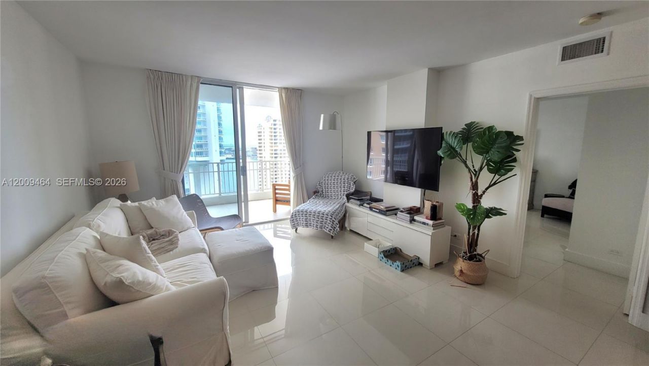 701 Brickell Key Blvd, Unit 2306, Miami, FL 33131 Photo