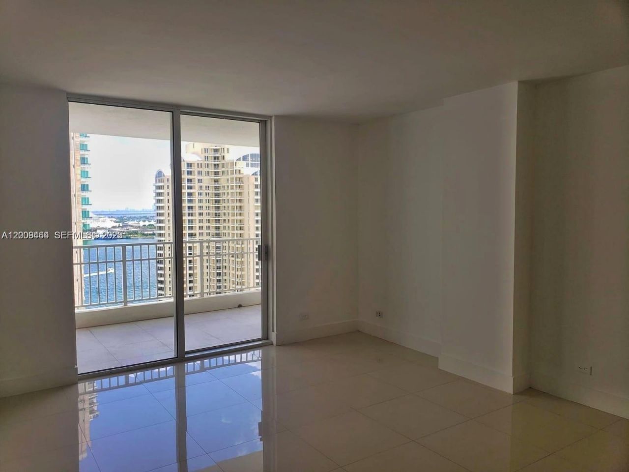 701 Brickell Key Blvd , Unit 2306, Miami, FL 33131 Photo