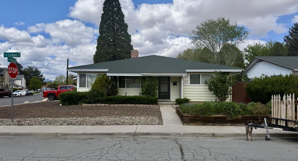 2101 Logan Way, Sparks, NV 89431 Photo