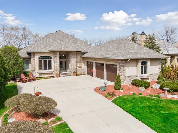 9226 Breckenridge Lane, Eden Prairie, MN 55347