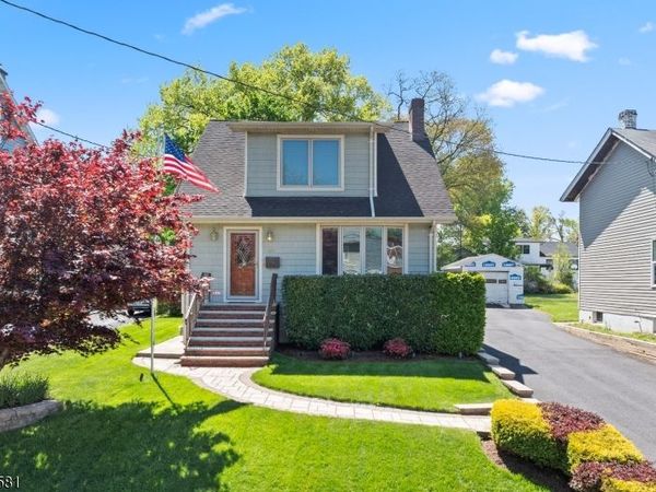 431 Locust Ave, Garwood, NJ 07027