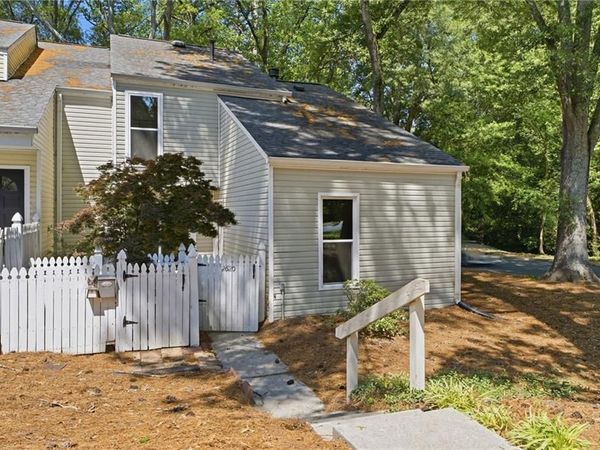 2620 Meadowlawn Drive SE, Marietta, GA 30067