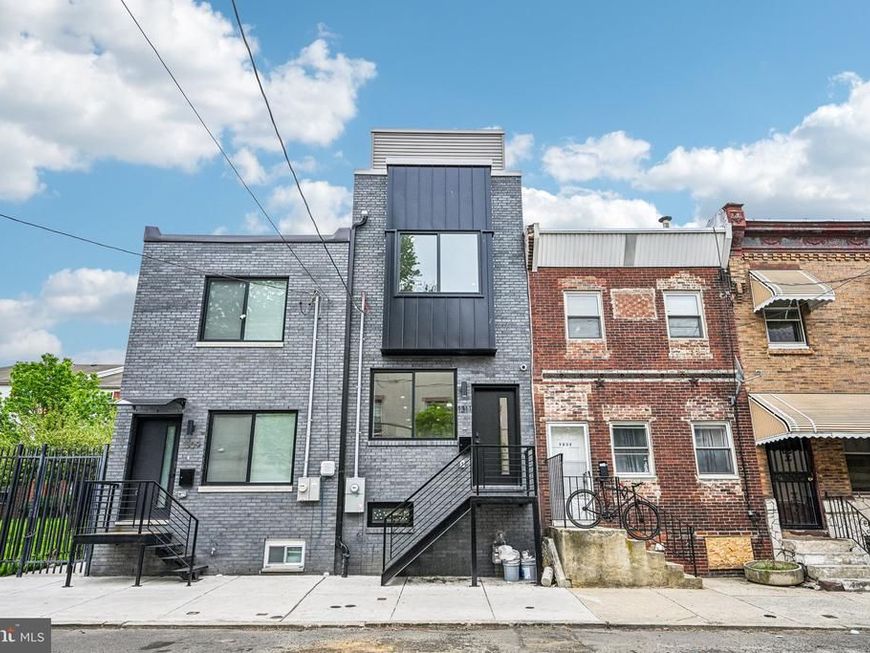 1311 S 32nd Street, Philadelphia, PA 19146 Main Photo