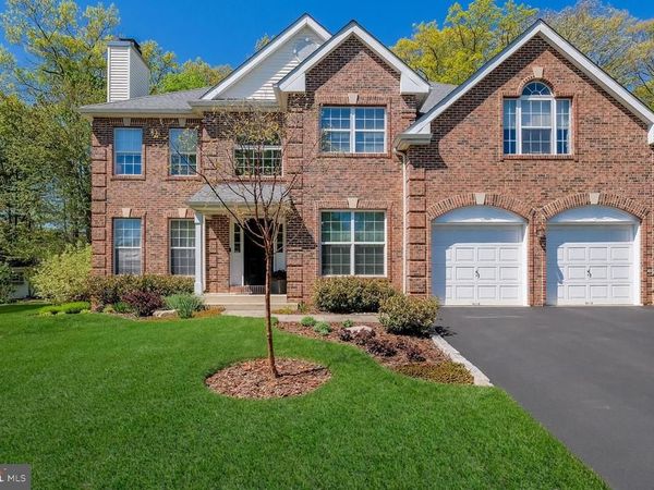 135 EQUESTRIAN DRIVE, NEW HOPE, PA 18938