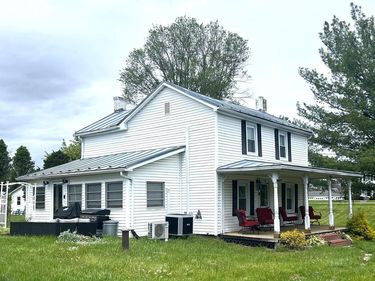 116 COUNTRY LANE, CLEAR BROOK, VA 22624