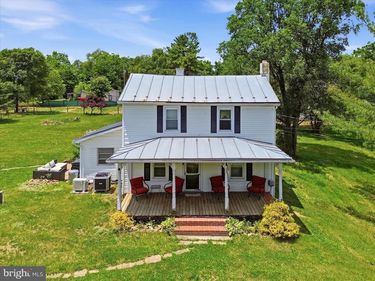 116 COUNTRY LANE, CLEAR BROOK, VA 22624