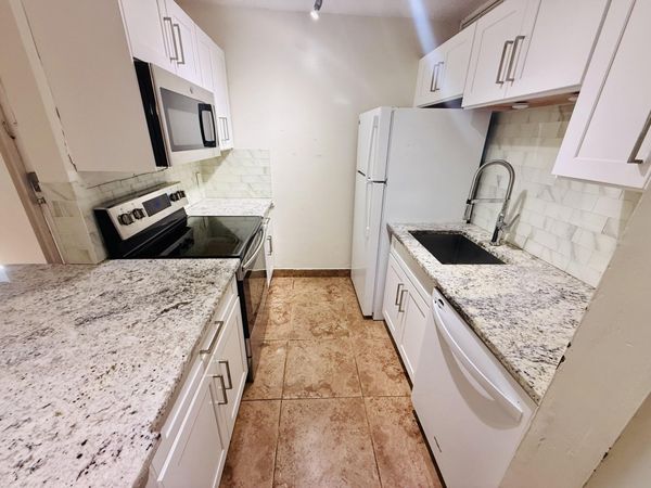 21 Crossings Circle, Unit C, Boynton Beach, FL 33435