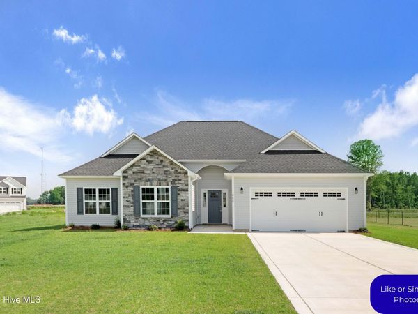 663 Briarneck Road, Jacksonville, NC 28540