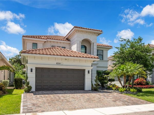 8261 Canopy Ter, Parkland, FL 33076