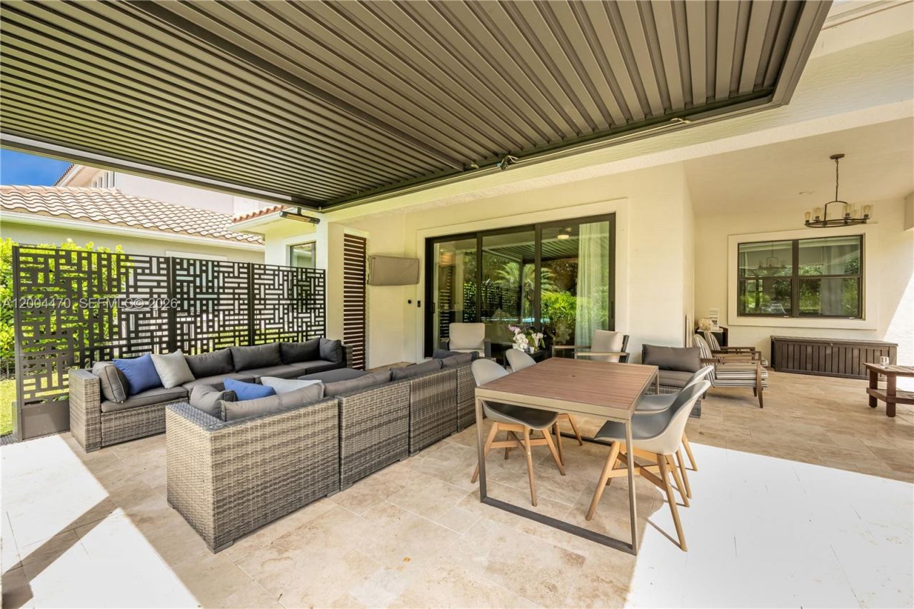 8261 Canopy Ter, Parkland, FL 33076 Photo