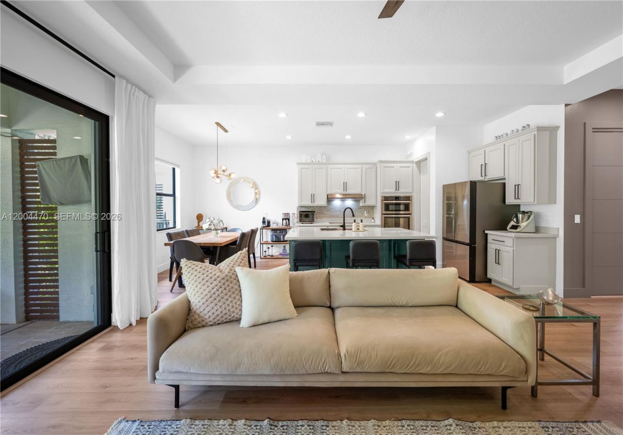 8261 Canopy Ter, Parkland, FL 33076 Photo