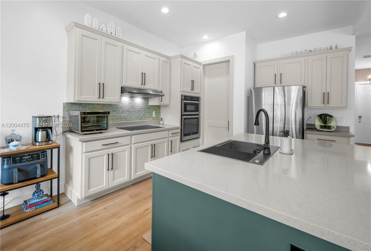 8261 Canopy Ter, Parkland, FL 33076 Photo